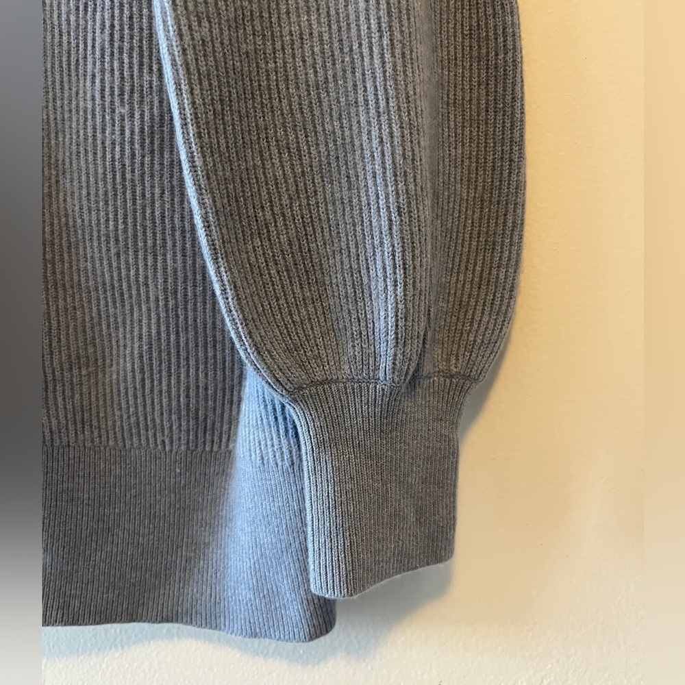 ARITZIA BABATON BESPOKE WOOL & LINEN BLEND CARDIGAN SIZE MEDIUM LIGHT BLUE - Picture 5 of 10